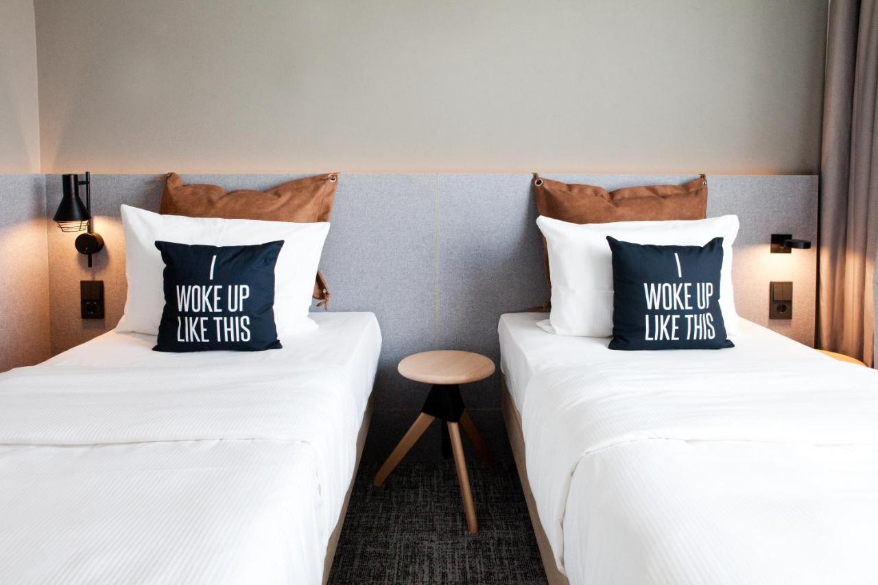 Moxy Vienna City East Bagian luar foto