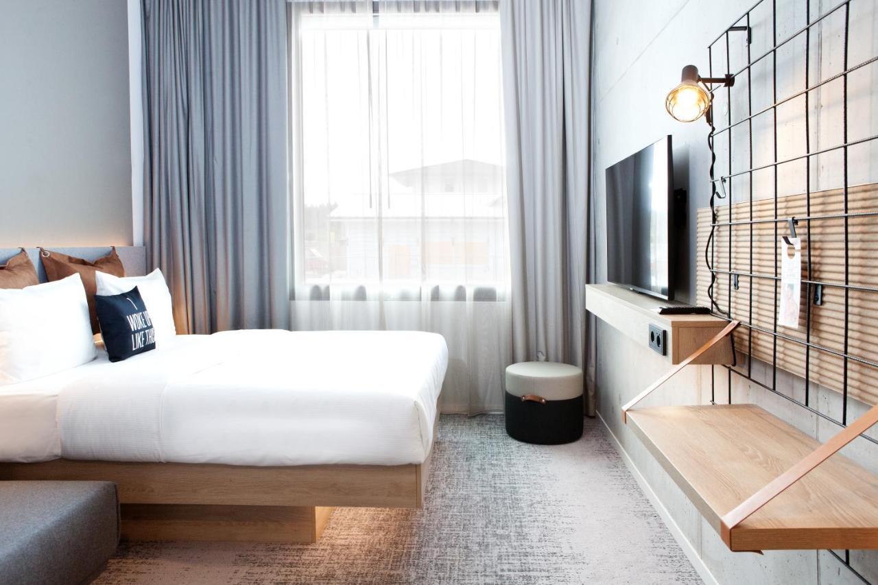 Moxy Vienna City East Bagian luar foto