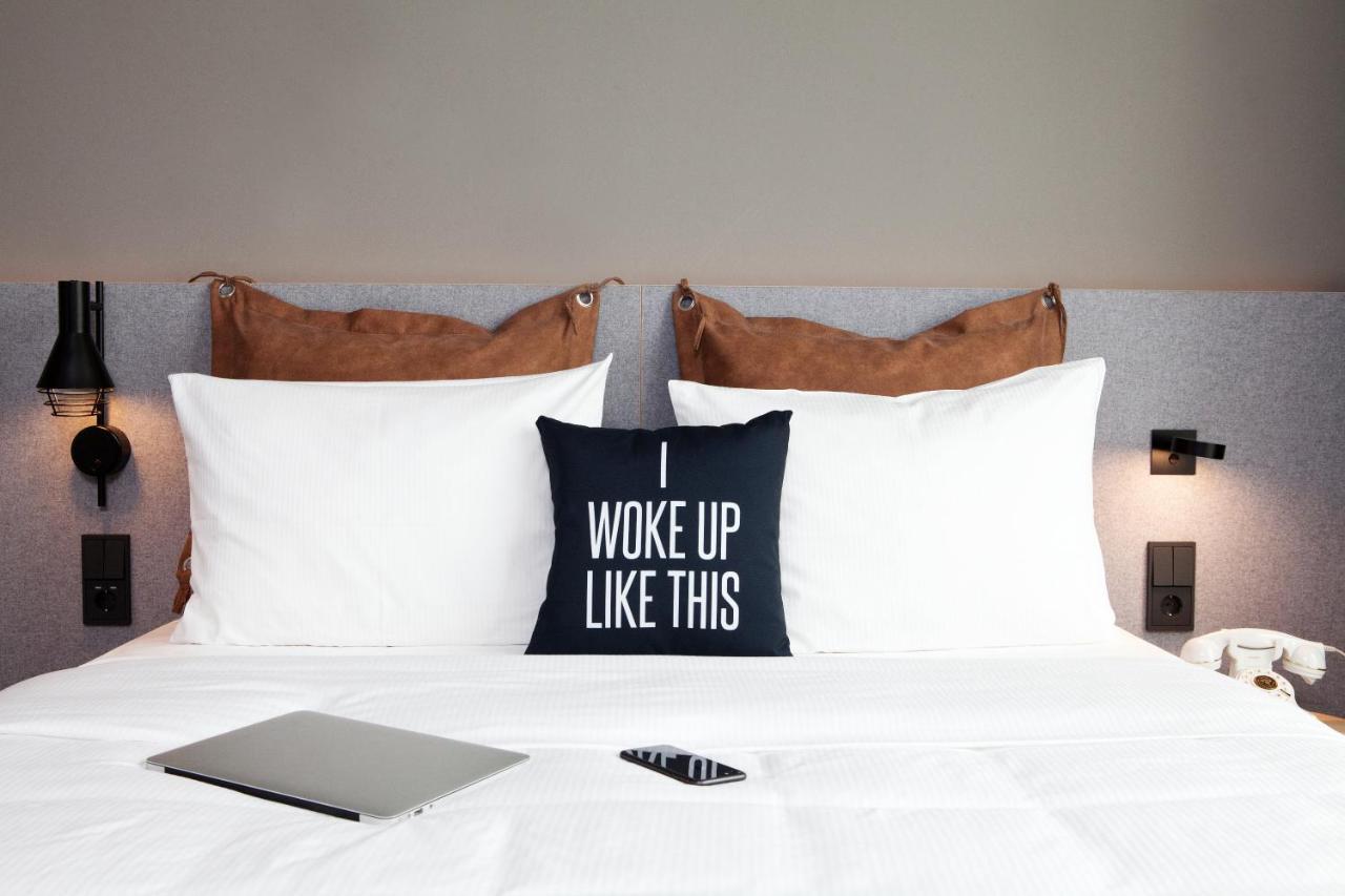 Moxy Vienna City East Bagian luar foto