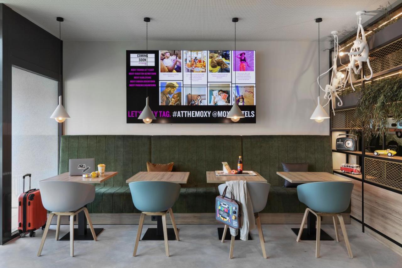 Moxy Vienna City East Bagian luar foto
