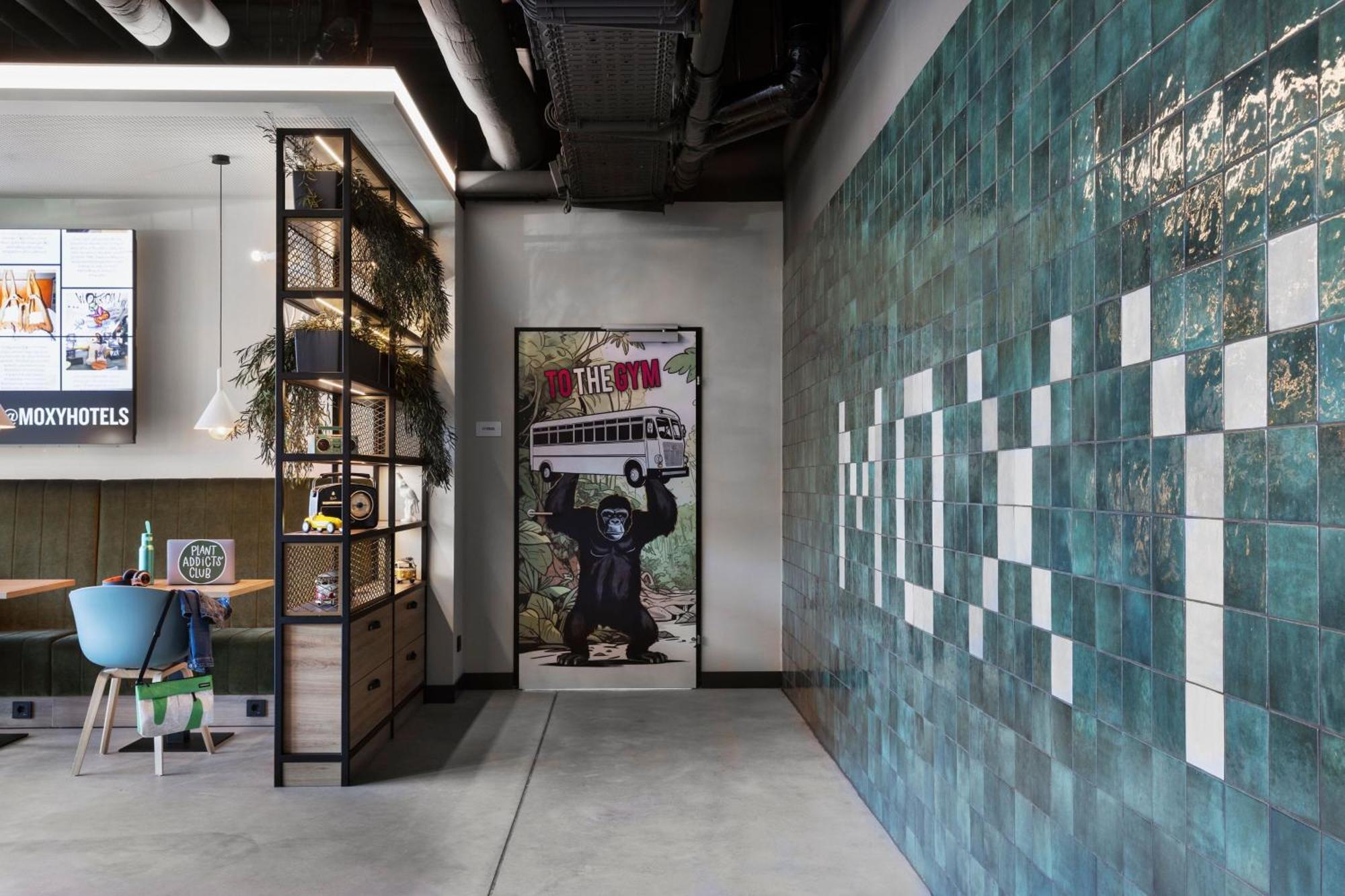 Moxy Vienna City East Bagian luar foto