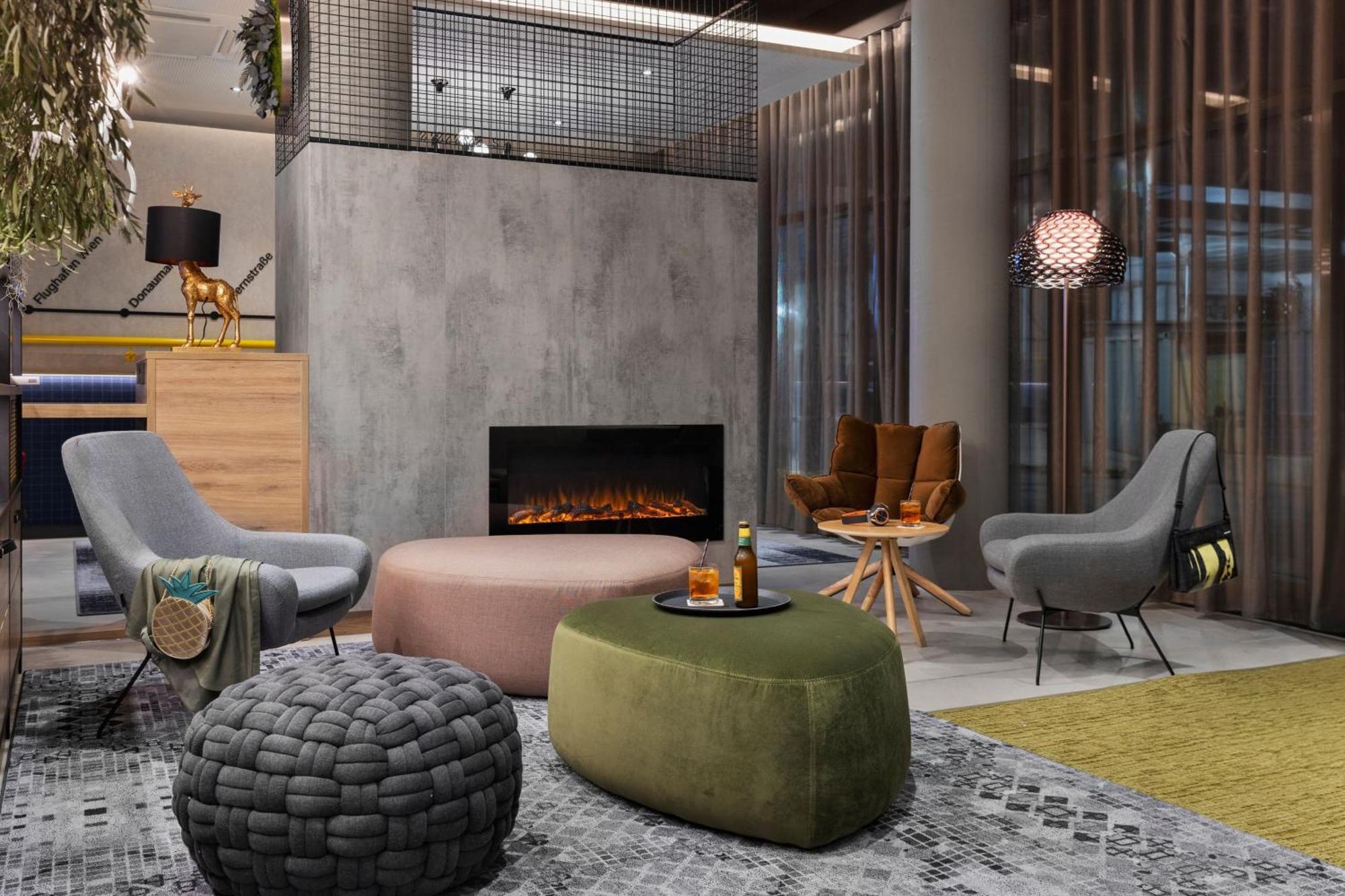 Moxy Vienna City East Bagian luar foto