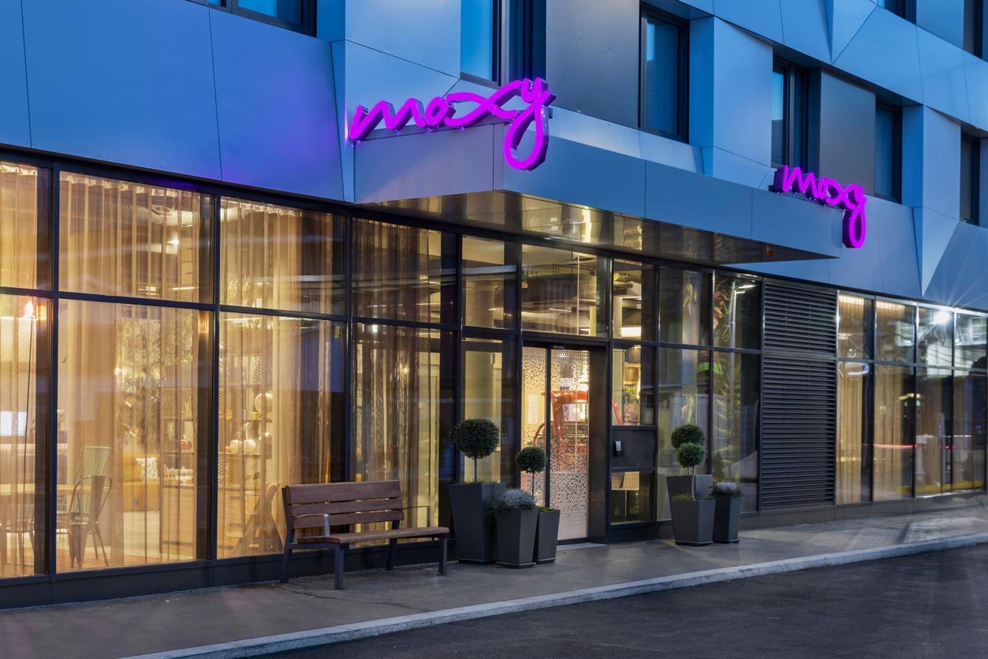Moxy Vienna City East Bagian luar foto