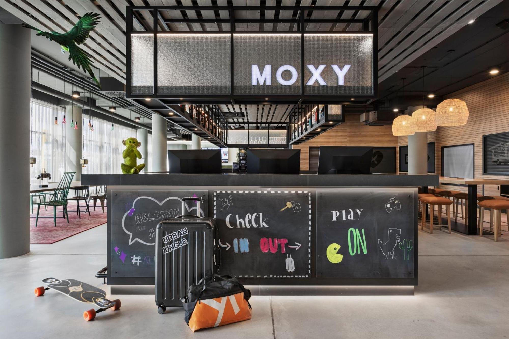 Moxy Vienna City East Bagian luar foto