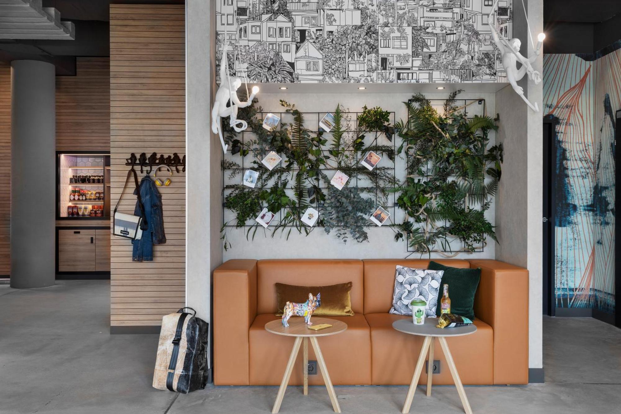 Moxy Vienna City East Bagian luar foto